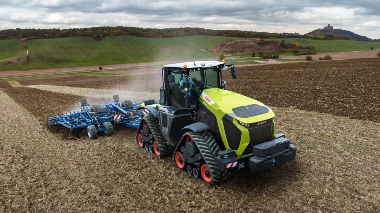 CLAAS презентував лінійку надпотужних тракторів XERION 12