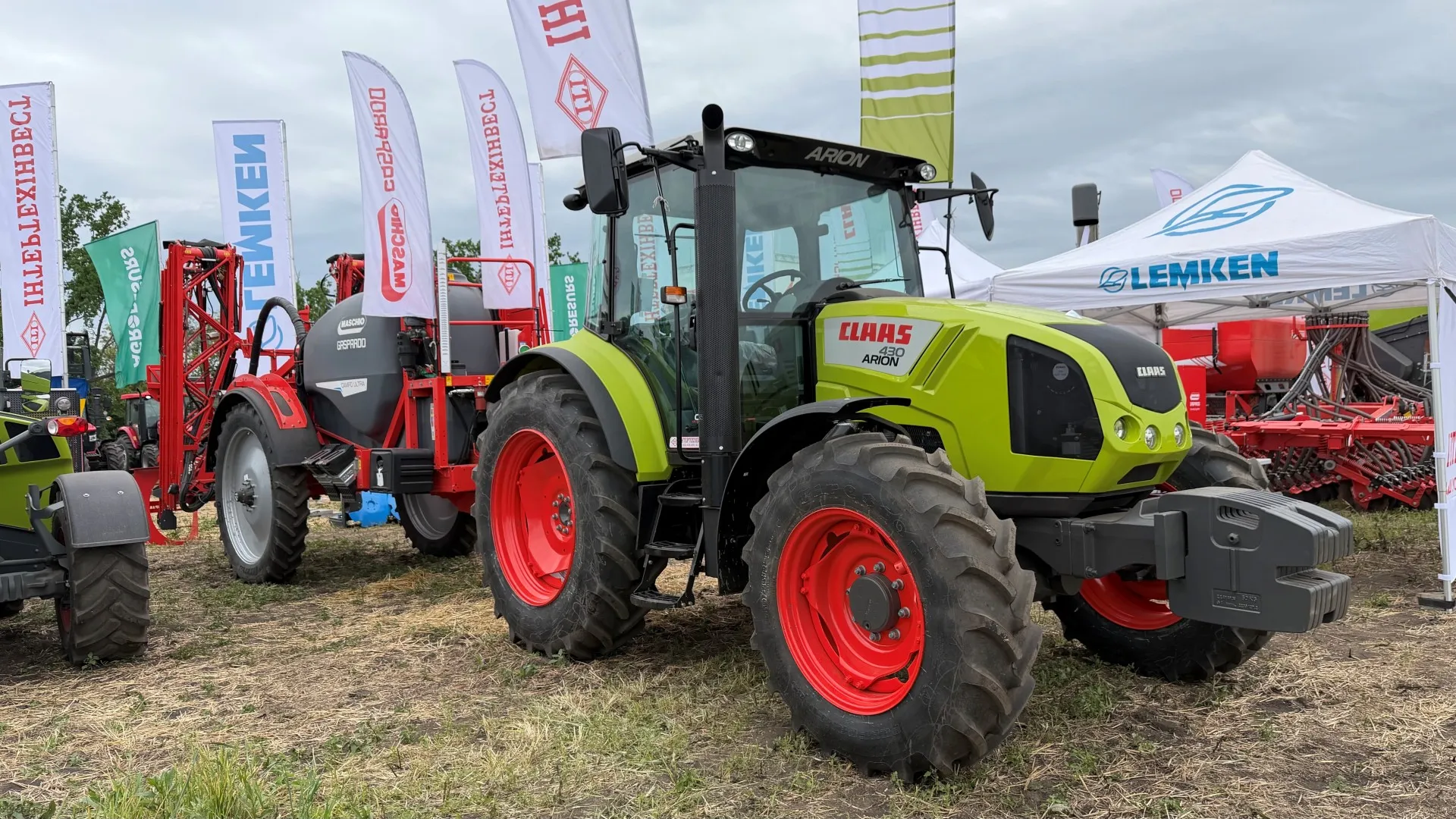 CLAAS ARION 430_result